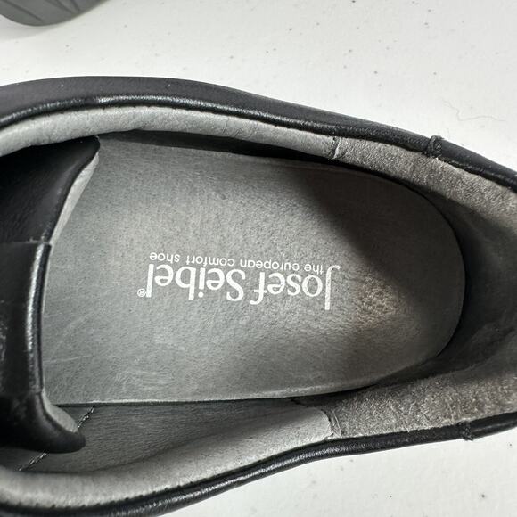Josef Seibel Sneaker Womens 7.5 EU 38 Black Leather Slip on Shoe Comfort Cushion - Picture 10 of 12